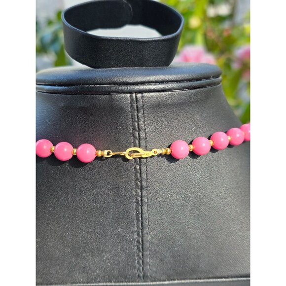 Marvella Vintage Pink Bead Graduated Necklace With Gold-Tone Spacers 18" - Picture 4 of 7